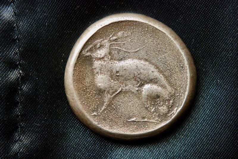 Medal — bronze — deer