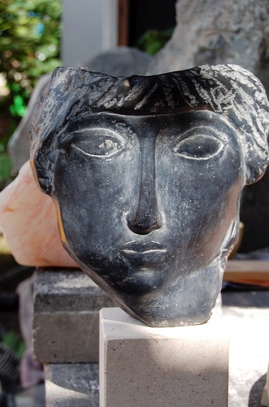 Masker — dark stone